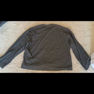 Womens Uniqlo long sleeve shirt